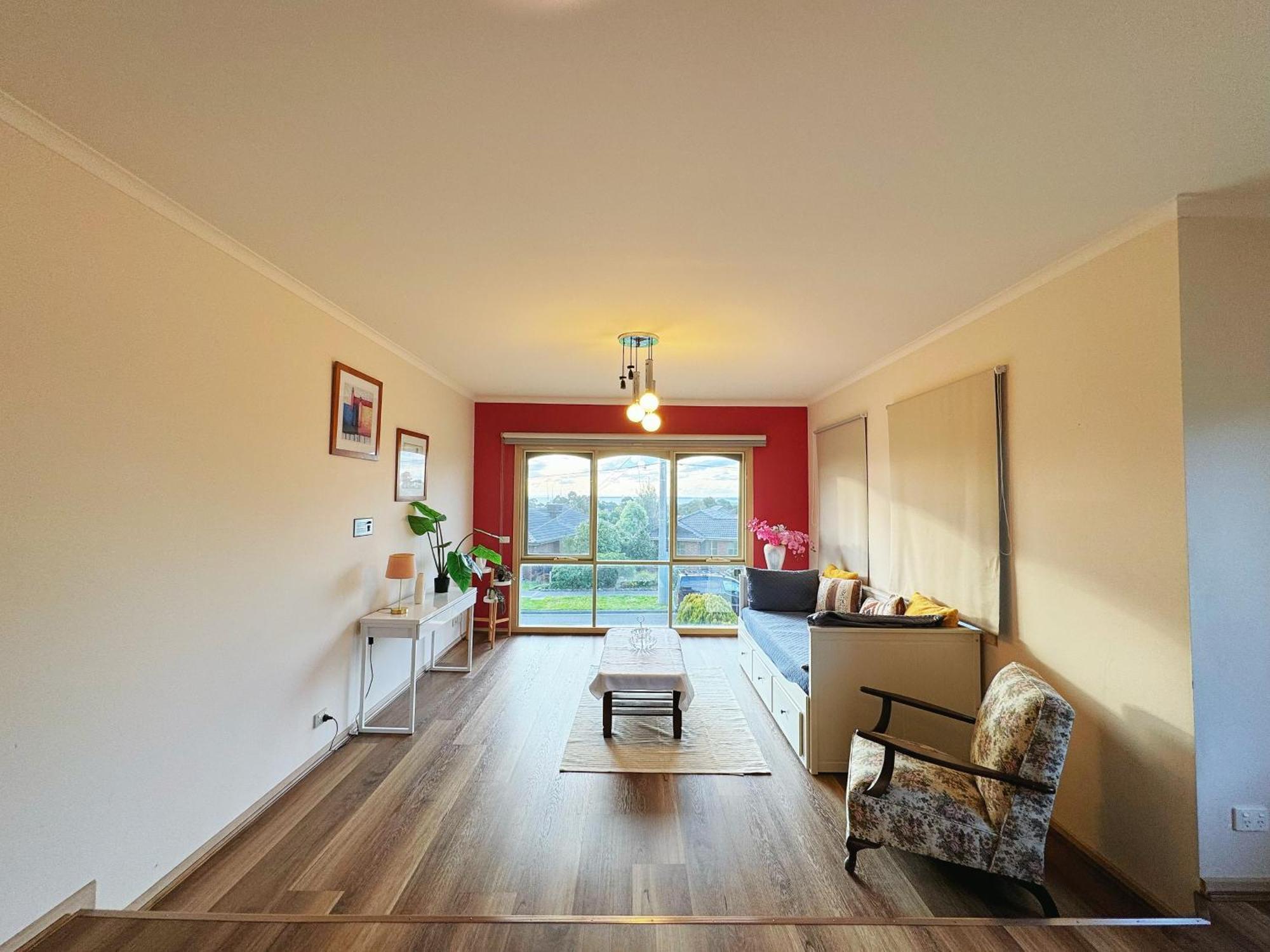 Holiday home Oceanview 4b2b Two-story House With Big Balcony! *